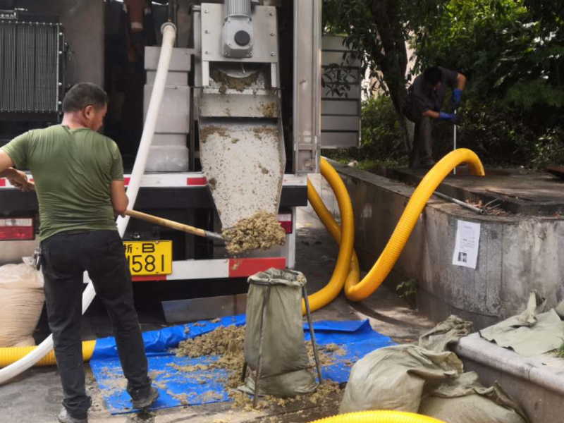 郑州上街区惠济区马桶疏通，清理化粪池，空调移机
